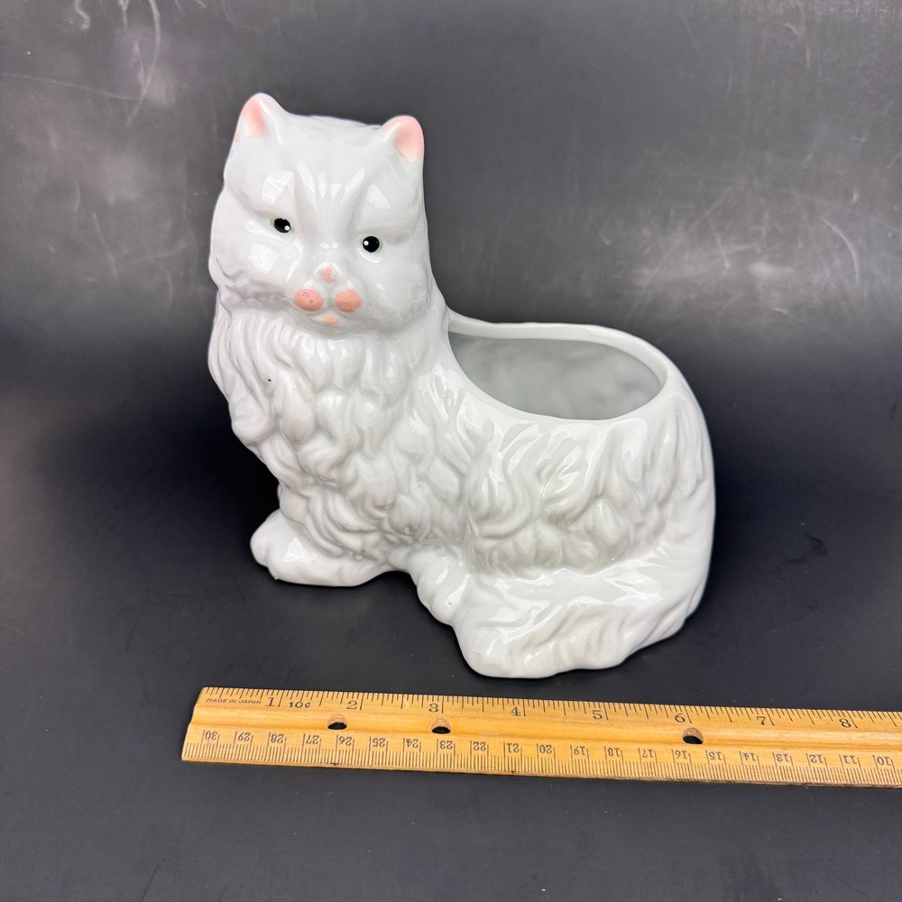 Vtg White Ceramic Long Haired Persian Cat Kitty‎ Planter Tabletop Glazed